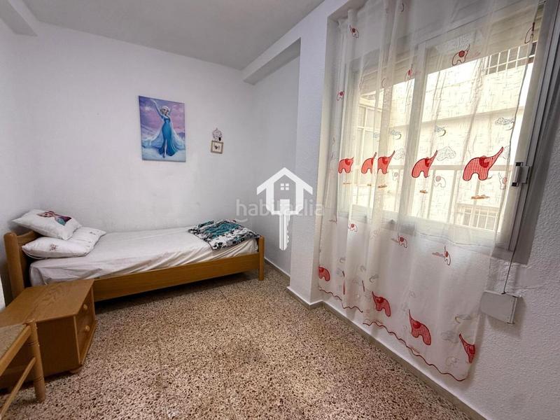 Foto 60c80009-6f30-471d-aa91-283ced292807. Piso  en venta 3 habitaciones 78 m con balcón en Carolinas Altas, inmoparadise en Alicante