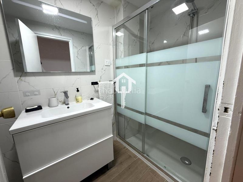 Foto bce2977f-848a-499c-bdf1-0473d6717dcd. Piso  en venta 3 habitaciones 78 m con balcón en Carolinas Altas, inmoparadise en Alicante