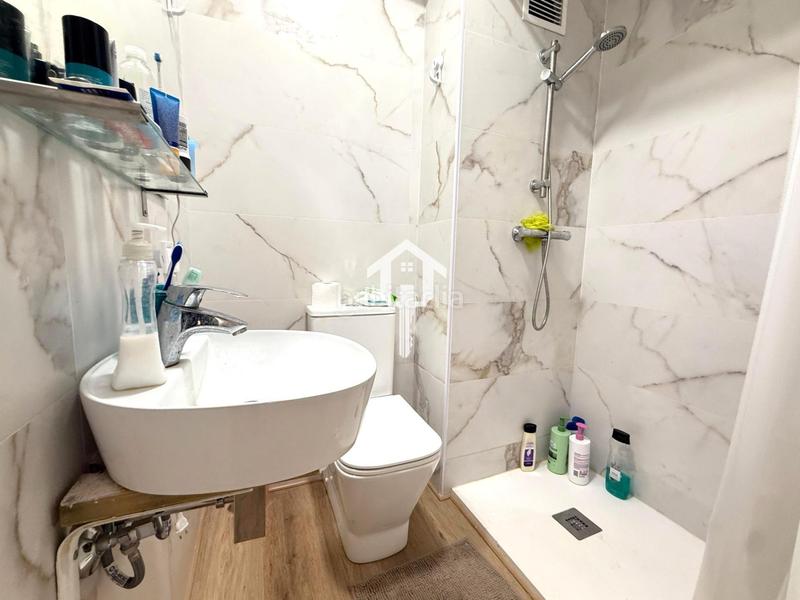Foto dcd4df26-54d8-49fa-940b-88390a040ed6. Piso  en venta en plà del bon repòs, planta baja con patio privado y ascensor en Alicante