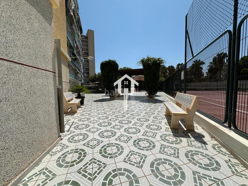 Foto 0bc5ccdd-7ea7-4778-a422-0d3443c00f17. Appartamento con parcheggio piscina in PAU 5 Alicante