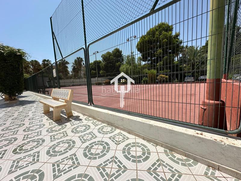 Foto 99949719-9320-4ec7-abe1-b67a2153868d. Appartamento con parcheggio piscina in PAU 5 Alicante