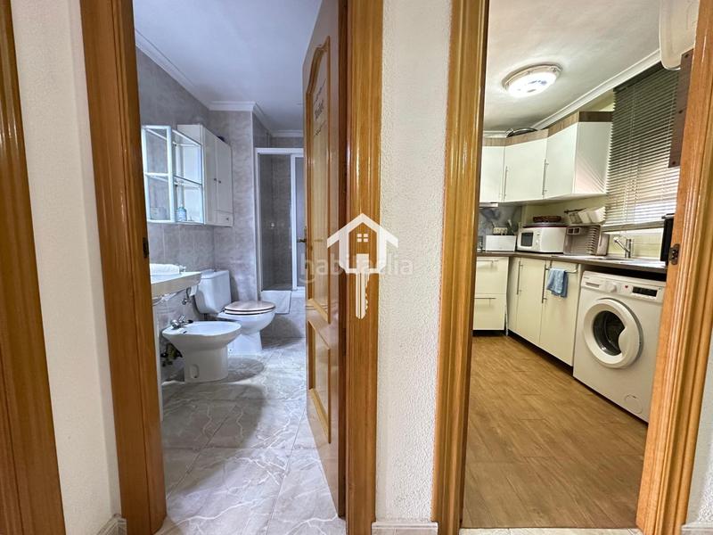 Foto b7fdf905-3c7b-4c18-8c49-39aac13af638. Appartamento con parcheggio piscina in PAU 5 Alicante