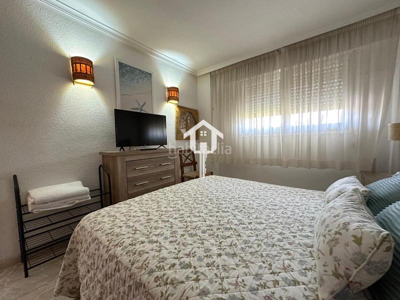 Foto d7d7504b-7944-4e75-be67-71adc19d9c26. Appartamento con parcheggio piscina in PAU 5 Alicante