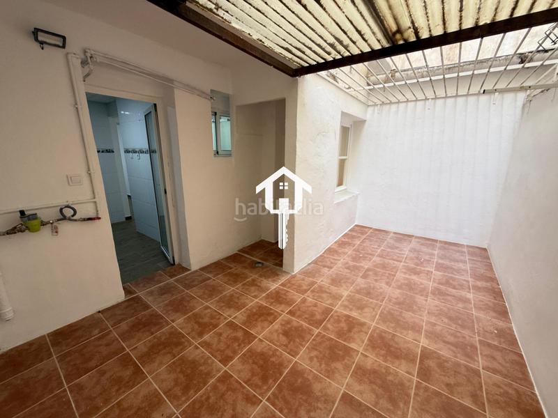 Foto 436658cb-6297-4b1b-8d87-9233c8a35398. Piso  reformado en venta en virgen del remedio, 3 habitaciones y patio en Alicante