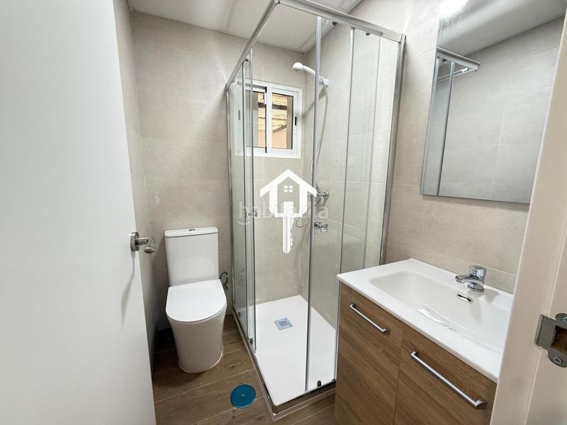 Foto ac7036b8-f6b0-497a-b333-586c5e439259. Piso  reformado en venta en virgen del remedio, 3 habitaciones y patio en Alicante