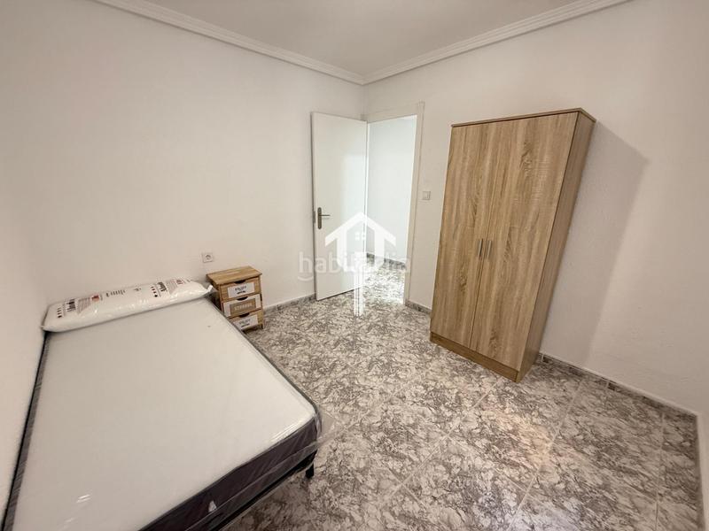 Foto a0e76859-5d9a-4086-9cb0-e28f146394d0. Piso  en venta en virgen del remedio, 3 habitaciones, balcón acristalado y ascensor en Alicante