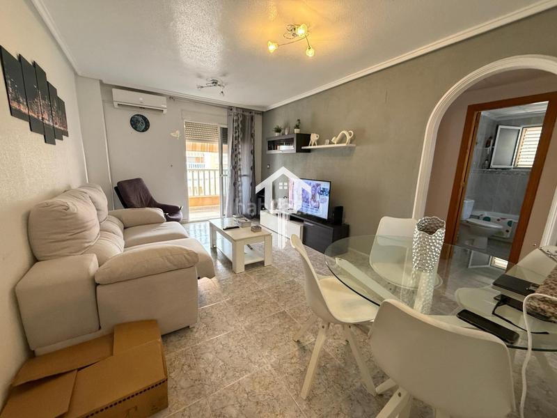 Foto 92247e27-861f-408c-95f4-8321d1fb9f55. Appartement avec piscine dans Los Arenales del Sol Elche / Elx