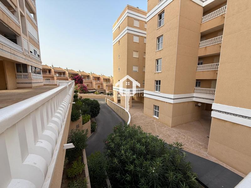 Foto 967d44f5-cd7f-4ef1-863a-3ce38dbc2149. Appartement avec piscine dans Los Arenales del Sol Elche / Elx