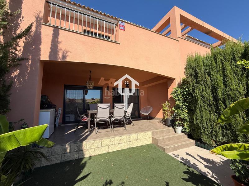 Foto 57846eb5-a249-4f83-96d9-e9d411a52771. Casa adosada chaelt adosado en venta en alenda golf en Monforte del Cid