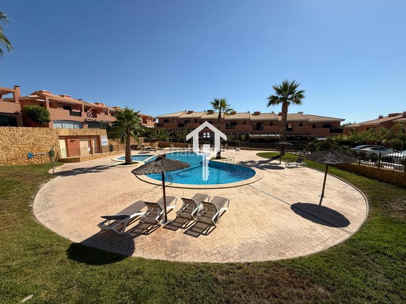 Foto 7dbe573d-4eac-4c41-98f5-6bab1df8aaa6. Casa adosada chaelt adosado en venta en alenda golf en Monforte del Cid