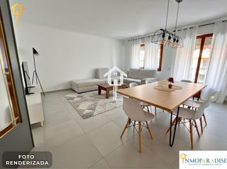 Piso  Avenida novelda. Espectacular piso de 146m2 con ascensor en zona los ángeles de a