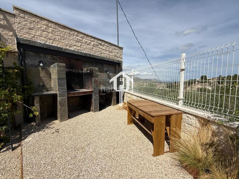 Foto 40cde452-fa36-491b-aff1-3306942879c5. Casa adosada chalet adosado en venta en alcoy en Centre-Zona Alta Alcoi