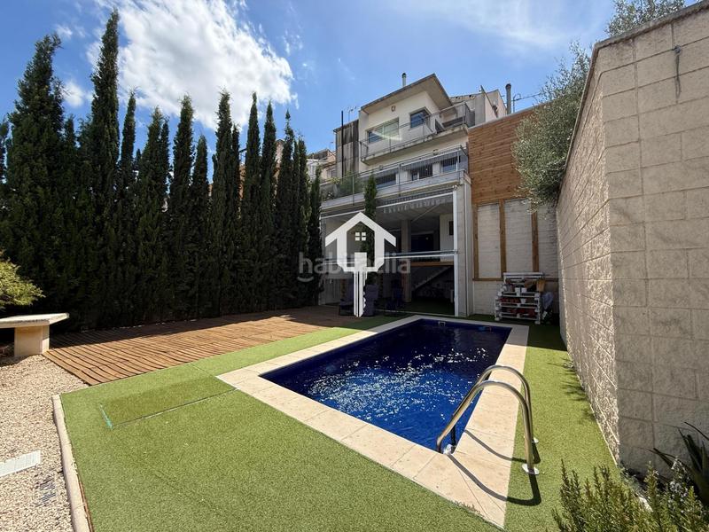 Foto 52d07b3c-c51d-42d5-86c6-68b9cfdcc5f6. Casa adosada chalet adosado en venta en alcoy en Centre-Zona Alta Alcoi