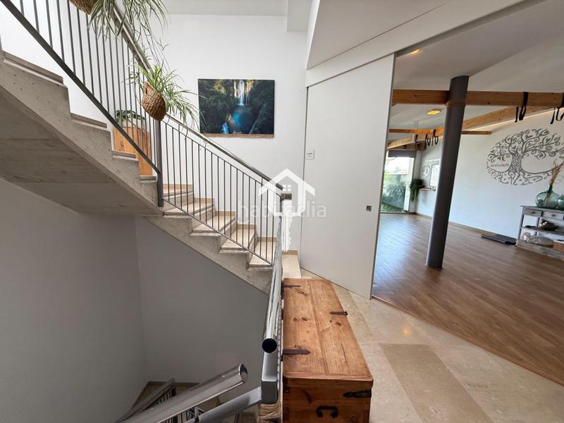 Foto 561cfc33-3ae7-4c8a-bdc9-05d1e24bd472. Casa adosada chalet adosado en venta en alcoy en Centre-Zona Alta Alcoi