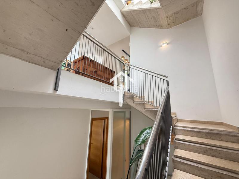 Foto 68fb99c5-0455-403a-9002-829f487c6c7c. Casa adosada chalet adosado en venta en alcoy en Centre-Zona Alta Alcoi