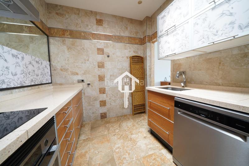 Foto 7fc9e30e-e39d-464f-ae21-e0b948ba6344. Casa adosada chalet adosado en venta en alcoy en Centre-Zona Alta Alcoi