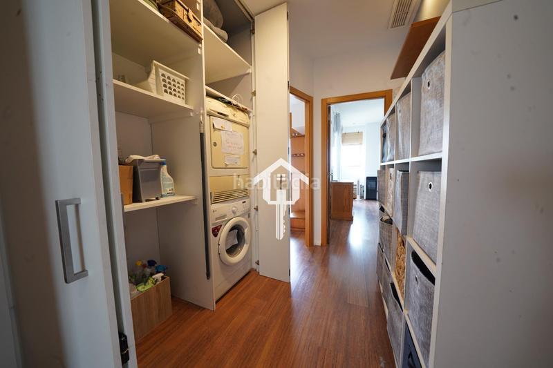 Foto abb3c0f8-d011-4736-8c87-9cd28b3dc265. Casa adosada chalet adosado en venta en alcoy en Centre-Zona Alta Alcoi