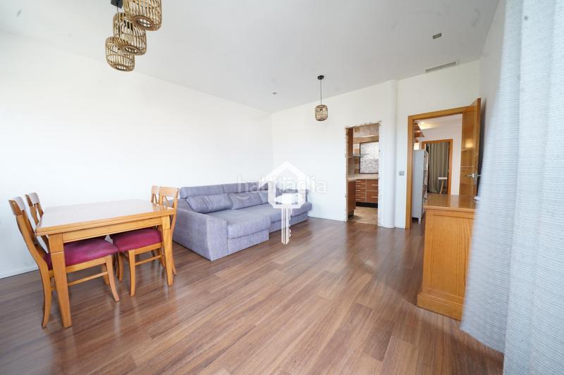 Foto f07b27d0-4ef3-42e4-9b3f-b94b7eb6f96e. Casa adosada chalet adosado en venta en alcoy en Centre-Zona Alta Alcoi