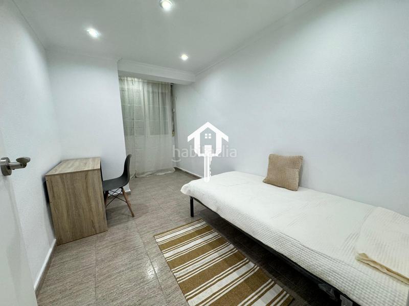 Foto 2b895c8d-590f-4ec0-a3eb-bdb246f99d47. Appartement dans Carolinas Altas Alicante