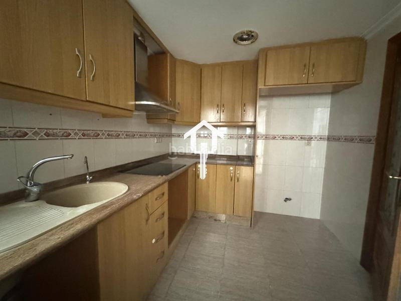 Foto 536b2ad7-d18f-49f5-8fcd-66efe49b4b36. Appartement dans Carolinas Altas Alicante