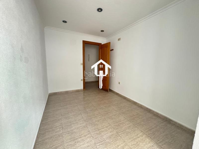 Foto 44693f58-4050-46a5-860e-229b2a0dc9ca. Flat in Carolinas Altas Alicante