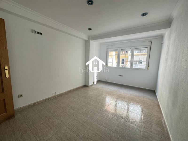 Foto 98b88427-090c-469e-b538-44ae2d5c7ab9. Flat in Carolinas Altas Alicante