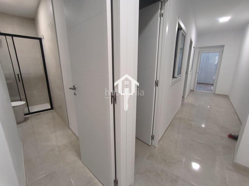 Foto 3213531a-e930-403e-8f7b-abd095f2b17a. Local comercial a Carolinas Altas Alicante