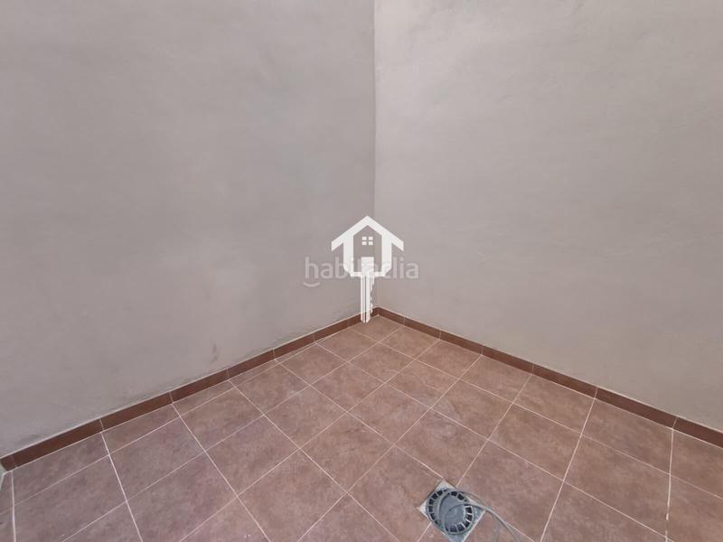 Foto 3aa71299-5bec-4774-95e5-173bbb6bb0c1. Local comercial a Carolinas Altas Alicante