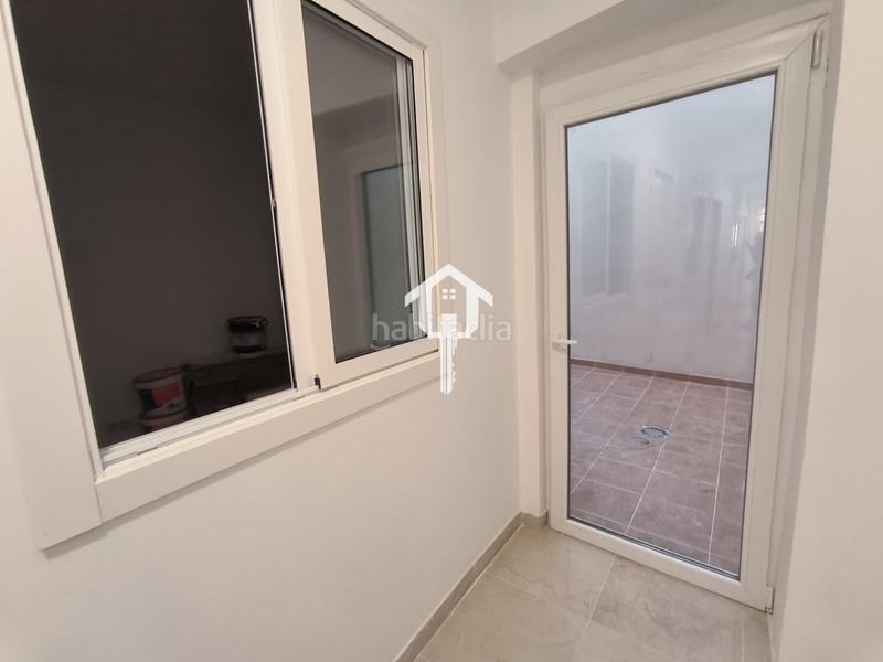 Foto 6eb04714-3f30-4655-b29c-bb5f7c5ba008. Local comercial a Carolinas Altas Alicante