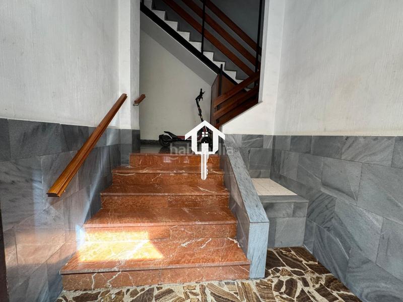 Foto 32cf9352-d0e8-4e47-b4a0-638533af158e. Pis a Mercado Alicante