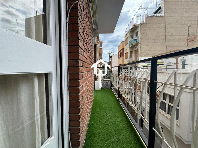 Foto 86aca3a9-2b1f-4994-921b-02c3e75d6275. Pis a Mercado Alicante