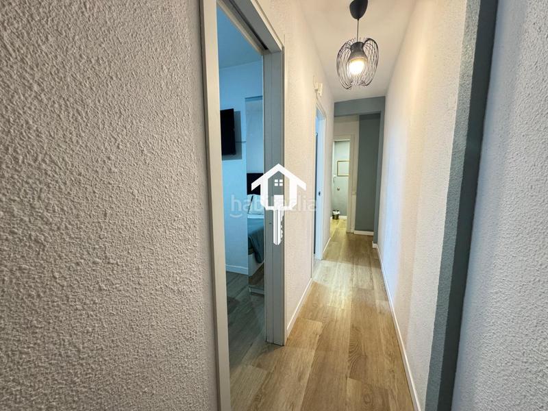 Foto de689ea8-5423-4076-bd21-c3c0019d3c79. Pis a Mercado Alicante