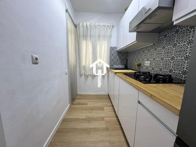 Foto f89385af-fe31-4d0c-884f-8bcb62cbbd66. Pis a Mercado Alicante