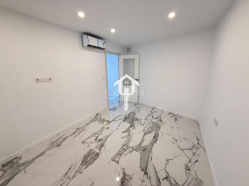 Foto 7e1e44f9-8d2d-4079-ac85-84fedba2d04c. Flat in Carolinas Altas Alicante