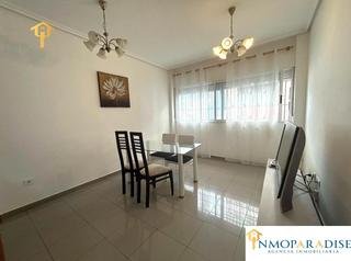 Flat  Calle calle del teniente aguado. Piso en venta en campoamor, alicante  planta baja con patio, 2 h