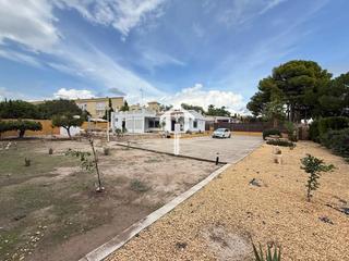 Chalet in La Huerta. Nmoparadise ofrece espectacular chalet en mutxamel!