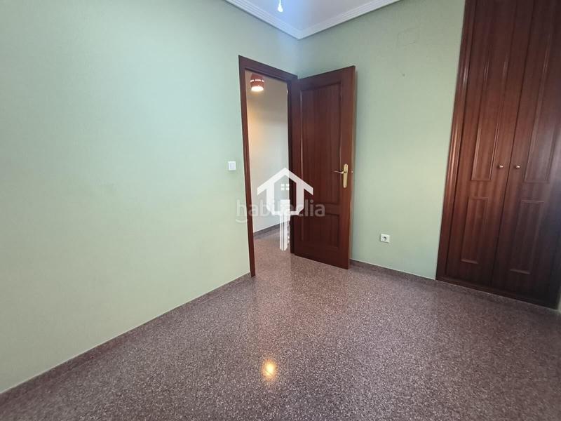 Foto 19148f32-db1f-407d-b1ec-3af306624cbd. Appartamento con parcheggio piscina in Garbinet - Parque de las Avenidas Alicante