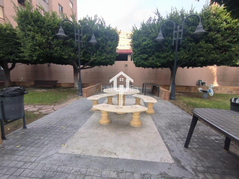 Foto 1cbc3ba5-29c6-4221-b50b-695218ce9724. Appartamento con parcheggio piscina in Garbinet - Parque de las Avenidas Alicante