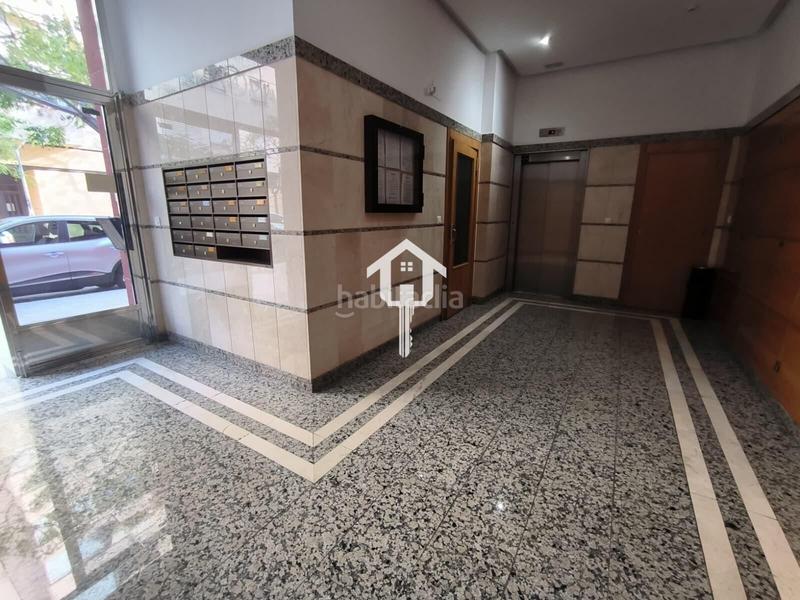 Foto f1acf9a2-c548-4a58-9e4f-f7bac4ef71d4. Appartamento con parcheggio piscina in Garbinet - Parque de las Avenidas Alicante