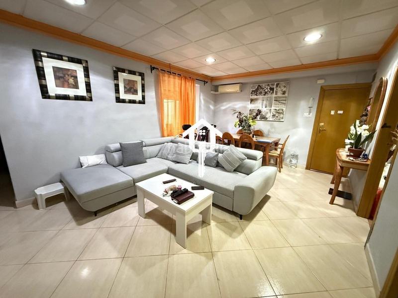 Foto c840dc62-28d1-4f96-9bad-5a9db85f14c7. Flat in Centro Sant Vicent del Raspeig