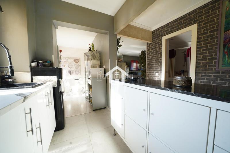 Foto 68e5040e-9e58-40c1-9d06-6ff8ece9e1a3. Pis amb piscina a Juan XXIII Alicante