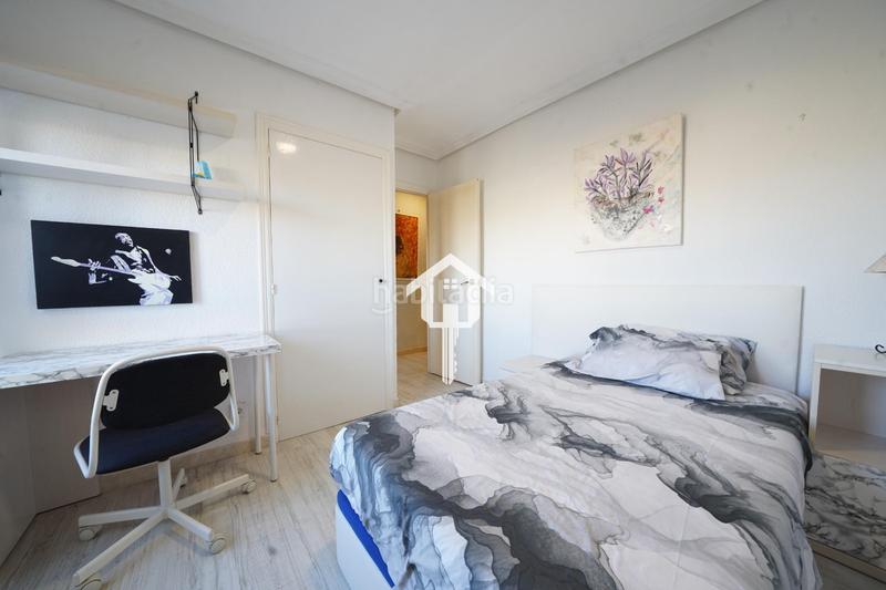 Foto a83c2c74-daeb-4267-a757-e7c9e939eaeb. Flat with pool in Juan XXIII Alicante