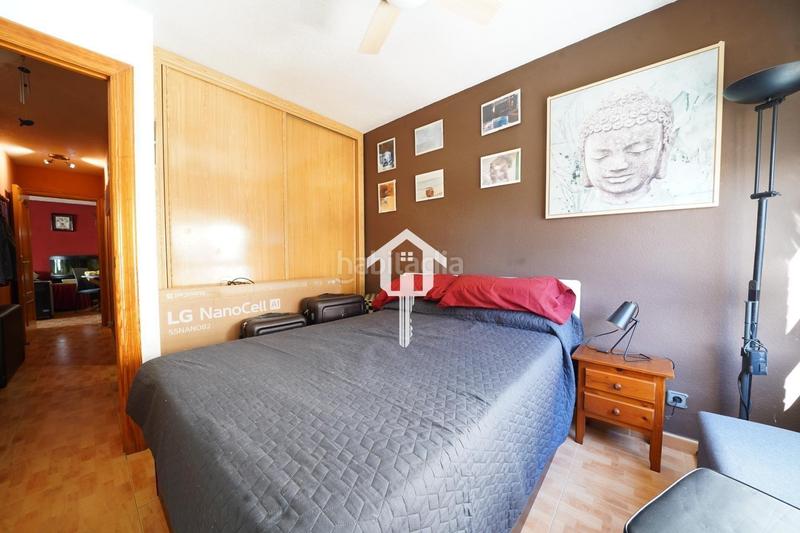 Foto 09789129-41e6-4f2a-992f-8cf3b4f2f835. Piso  en venta en ciudad elegida, 3 habitaciones, piscina, garaje y vistas al mar en Alicante