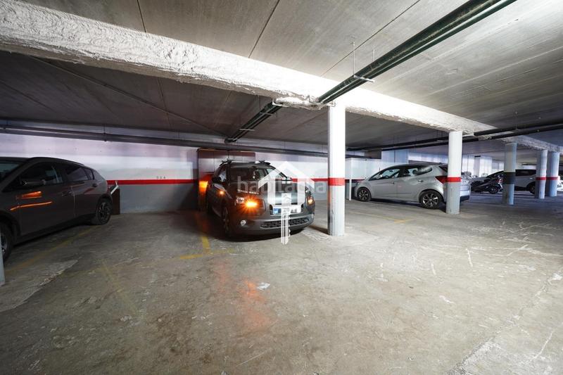 Foto 114839ff-65f9-4009-a484-b1e3c4a0da60. Piso  en venta en ciudad elegida, 3 habitaciones, piscina, garaje y vistas al mar en Alicante