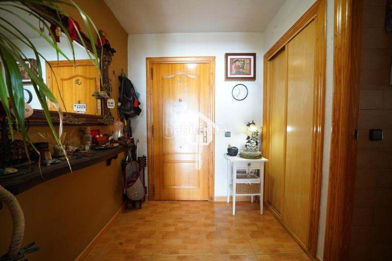 Foto 89f33965-0ac6-4cd5-860b-7f9143d42ae9. Piso  en venta en ciudad elegida, 3 habitaciones, piscina, garaje y vistas al mar en Alicante