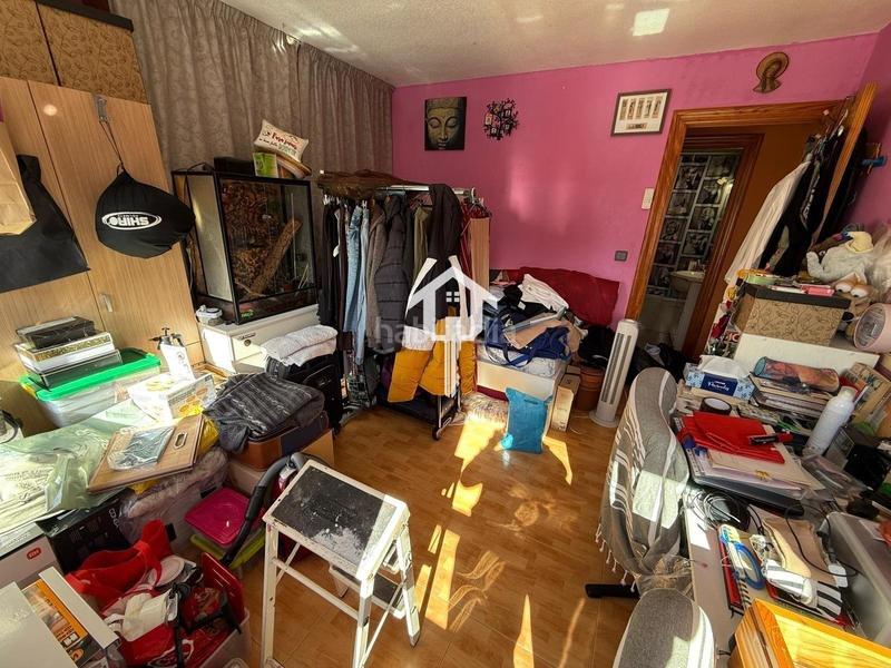 Foto a15178ea-8b3f-4950-bdef-4265ebadc36a. Piso  en venta en ciudad elegida, 3 habitaciones, piscina, garaje y vistas al mar en Alicante