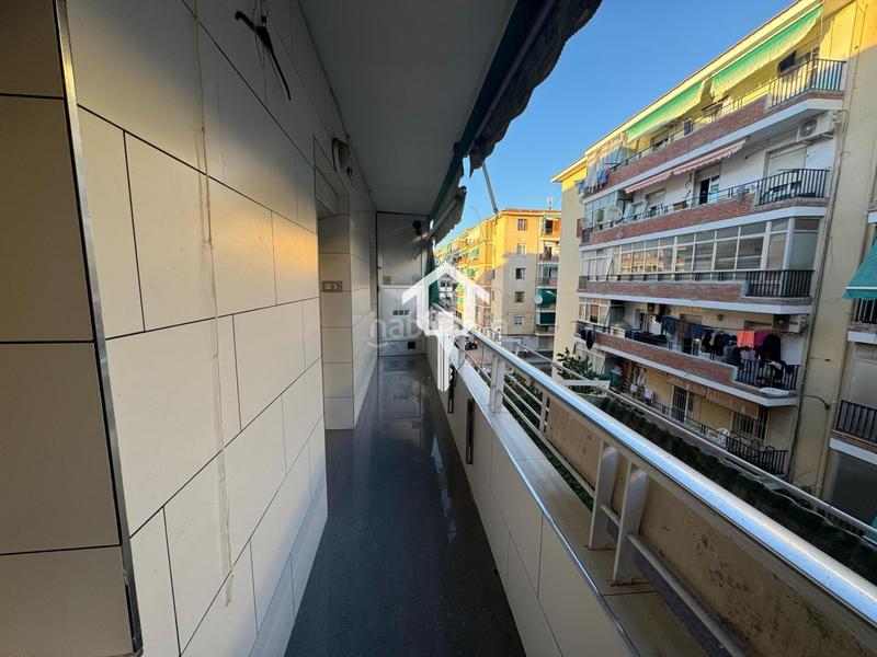 Foto aeb5a017-7550-4e21-8c68-402a1266a7e0. Appartamento in Virgen del Remedio - Parque Lo Morant Alicante