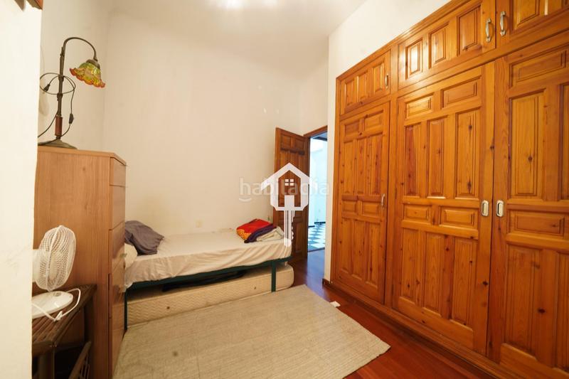 Foto 0e9b3255-92b6-4a38-bc36-429827a2a5e7. Piso inmoparadise ofrece espectacular piso en venta en exclusiva en el centro en Alicante