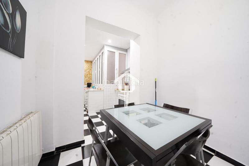 Foto 3a7468ea-ea0f-4521-b9c0-c6fcab5ddafc. Piso inmoparadise ofrece espectacular piso en venta en exclusiva en el centro en Alicante