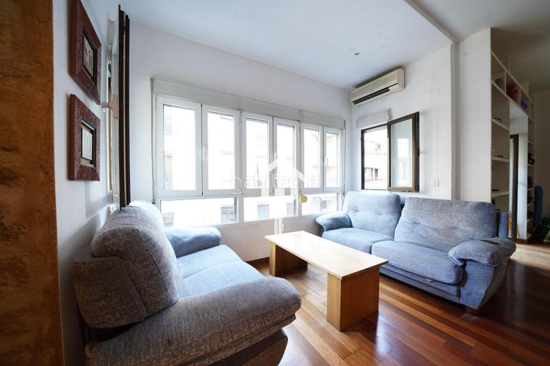 Foto ec4f879a-3470-45ba-8f8d-d3ced79664d1. Piso inmoparadise ofrece espectacular piso en venta en exclusiva en el centro en Alicante